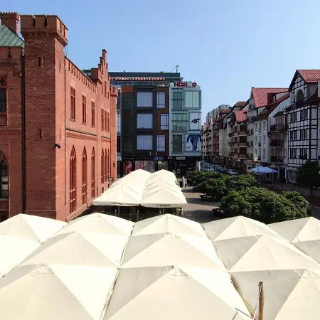 City Hall Bliss Suite - Premium Apartament Z Balkonem I Widokiem Na Ratusz Kołobrzeg Eksteriør bilde