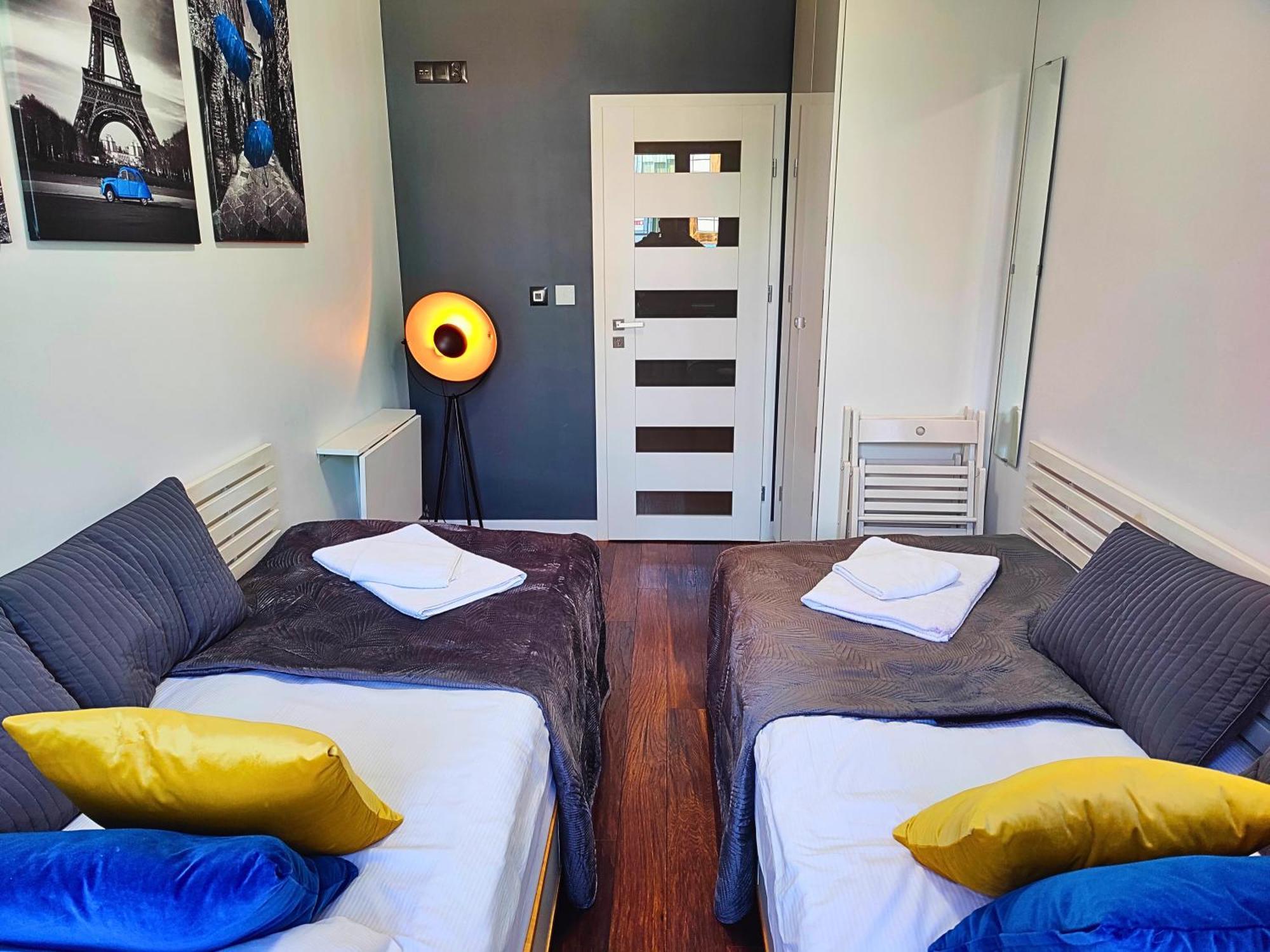 Apartament Hall Bliss - Premium Z Balkonem I Widokiem Na Ratusz *